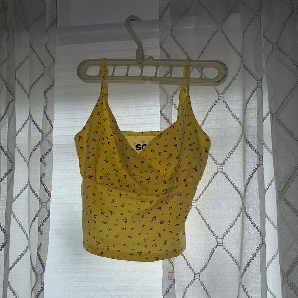SO Yellow Camisole Crop Top Fitted